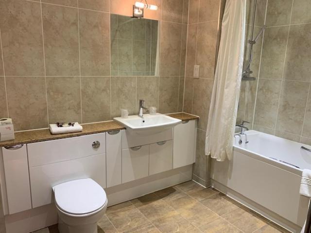 Pencoed St Mary'S Hotel Golf & Country Club المظهر الخارجي الصورة